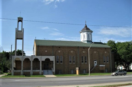 Saint George Romanian Cathedral Windsor 2.png
