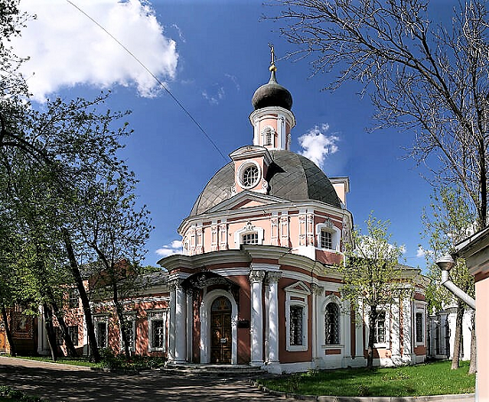 Saint Catherine Podvoriye Moscow 2.png