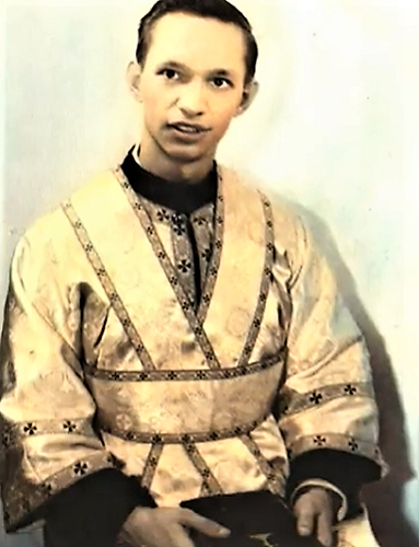 Altar Server F T Lazor 1.png