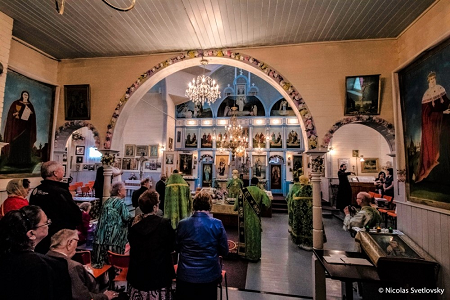 Saints Peter and Paul Dickie Bush interior 2.png