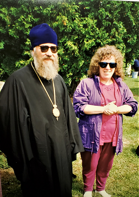 Bishop Mark (Petrovtsi) with Vivian Hartley at Fair Haven1997S.png