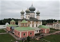 File:Tikhvin Dormition Monastery 1.jpg