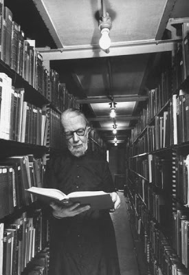 Florovsky harvard library nov. 1957 LIFE.jpg