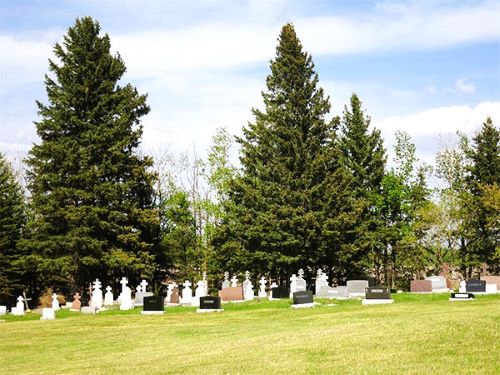 Stnicholassandylakecemetery2014 2.jpg