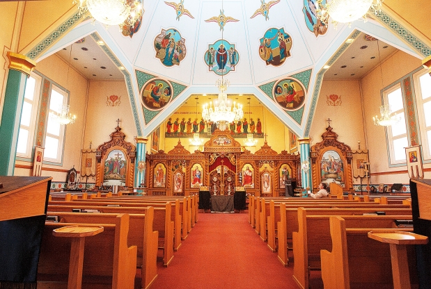 Holy Trinity Ukrainian Orthodox Cathedral Vancouver interior.jpg