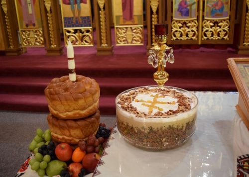 70th Anniversary kolach and kutya 1.jpg