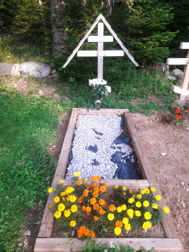 ArchimandriteDavid(Edwards)Grave 2.png