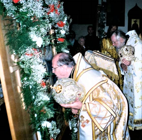 Venerating the Port Arthur Icon of the Theotokos.png