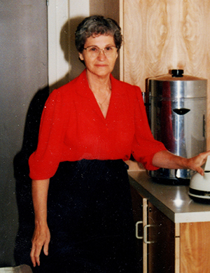 Kozmeniuk-Evelyn.jpg