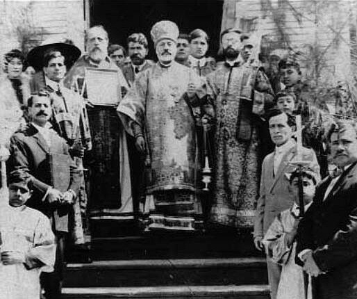 Bishop Raphael (Hawaweeny) et al photo.jpg