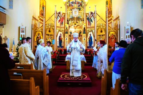HolyTrinityMetropolitanUOCWinnipeg25xii23 2.jpg