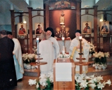 Father John Scratch et al Edmonton Pascha 1.png