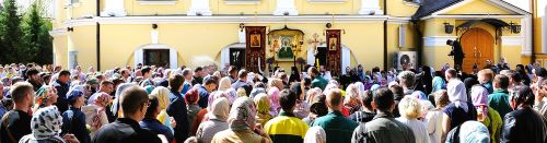 OutdoorServiceSaintMatrona 2.jpg