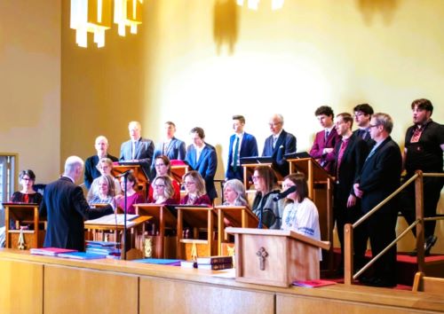 HTUOCMCathedralWinnipegChoir25xii23 2.jpg