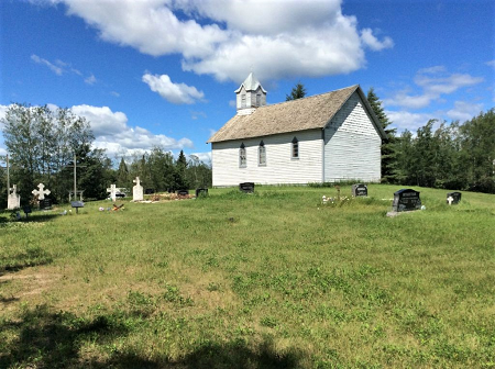 Holy Trinity R O Temple and cemetery Pierceville SK 2.png