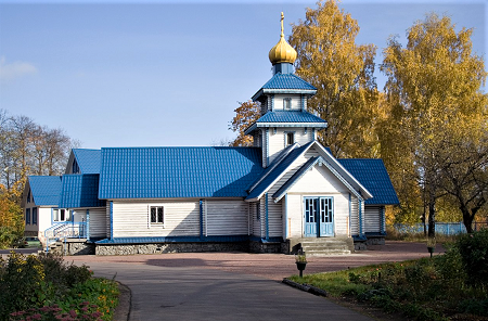 Saint Nicholas the Wonderworker Temple, Roshchino 2.png
