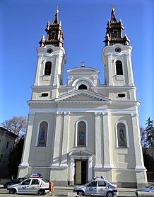 Catedrala Nasterea St Ioan Botezatorul Arad 1.jpg