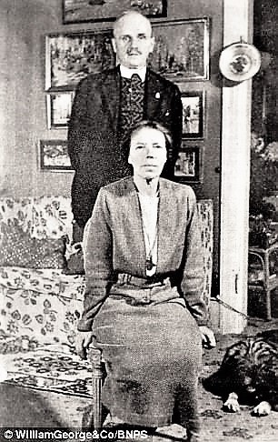 Olga Alexandrovna and Nikolai Alexandrovich 3.jpg