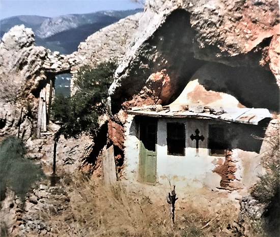 Saint John Forerunner Chapel, Small Saint Anne Skete Mount Athos 1.png