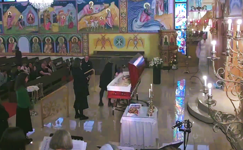 FuneralLastKissA 2.png