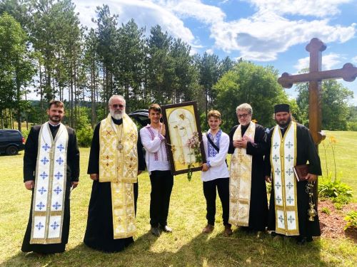 Holy'CrossEphremTheNewMonasteryPlantingCross 2.jpg