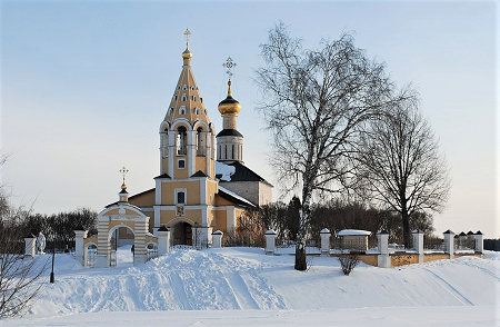 Городня. Церковь Богородицы Христова (руб. 14-5 в.в., колокольня 1740) 2.png