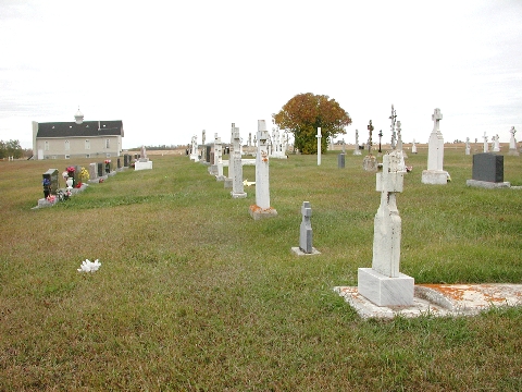 Saint Demetrius Serediak Cemetery.jpg