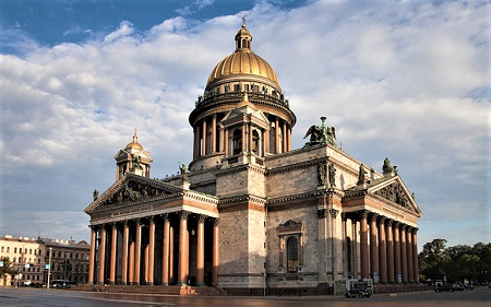 Saint Isaac Cathedral, Saint Petersburg 2.png