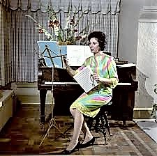Gregoria Karides Suchy 1.jpg