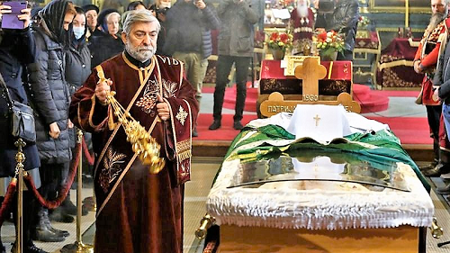 Patriarch Iriney's coffin at Saint Michael's Cathedral 2.png