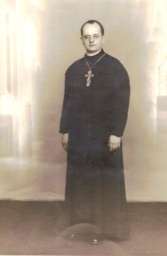 PriestJohnMargitich1948 2.jpg