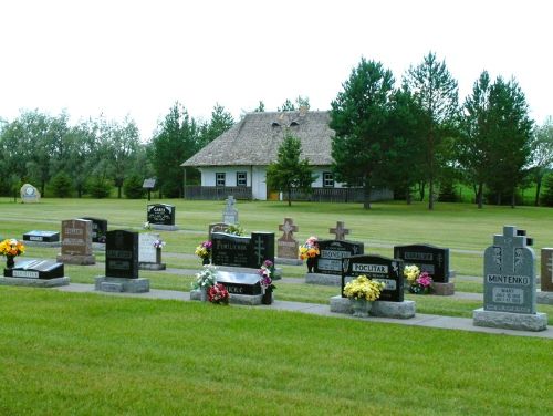 File:StElias Cemetery, Palencu House 2.jpg