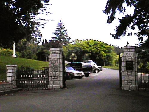 RoyalOakBurialParkVictoriaBC 2.jpg