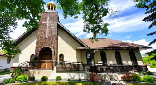 SaintGeorgeRomanianWinnipeg 2.jpg