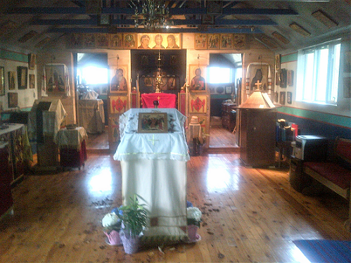 St Silouan Chapel Pascha 2.png