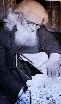 Archpriest Fedor Oustoutchenkov 1.jpg
