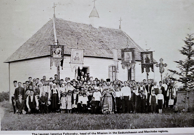Igumen I Falsovsky and parishioners 1.png