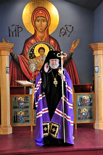 Vladyka irenee blesses the faithful 1.png