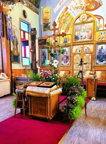 HolyTrinitySoborWinnipegAutumn2023 2.jpg