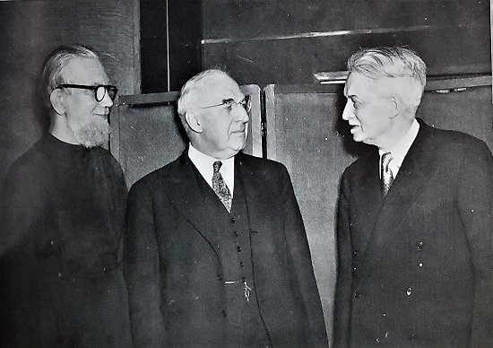 At Boston University to receive an honourary doctorate, 1950 2.png